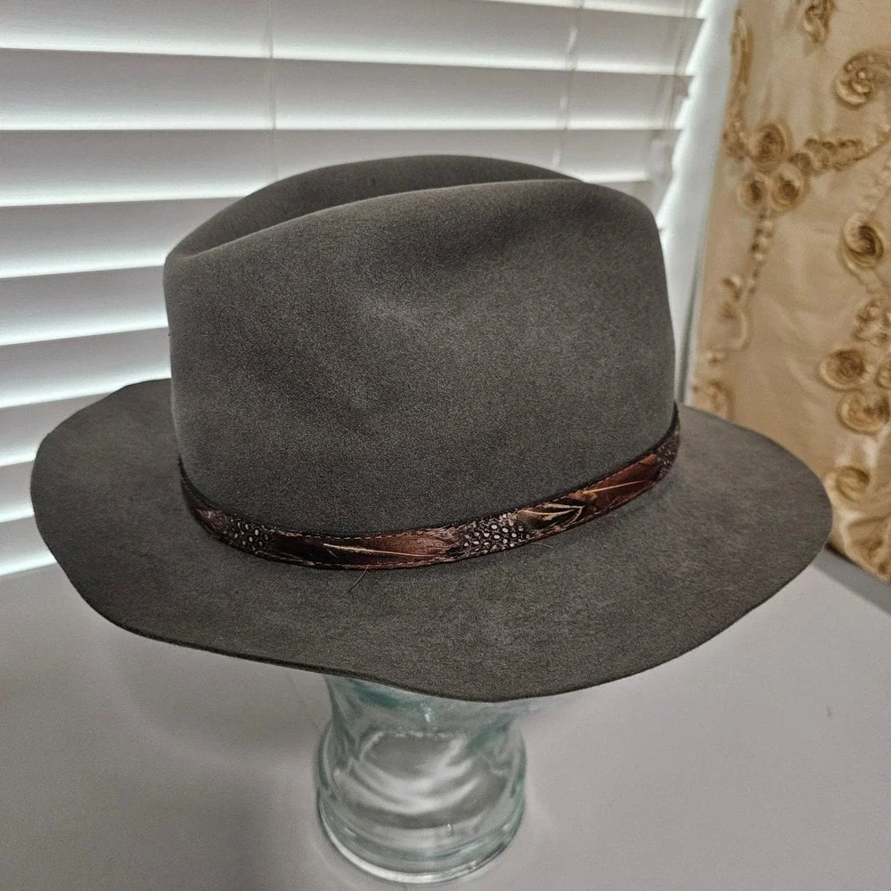 Stetson Weekender Fedora Hat Moss Green Felt Feather Band Indiana Jones 7 1/8